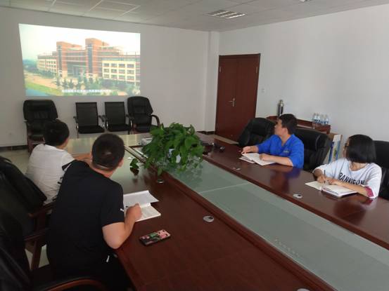 1589350294906.jpg 威海城投党委组织集中观看警示教育片《“象牙塔”里的蜕变》4.jpg